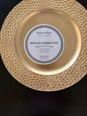 2 sets of Gold Metallic Charger Plate - Set of 4